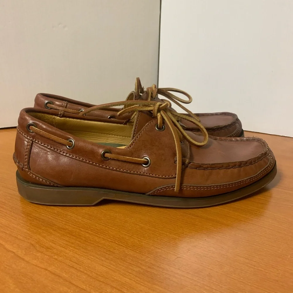 Tommy Bahama Brown Leather Men's Boat Shoes Size 9